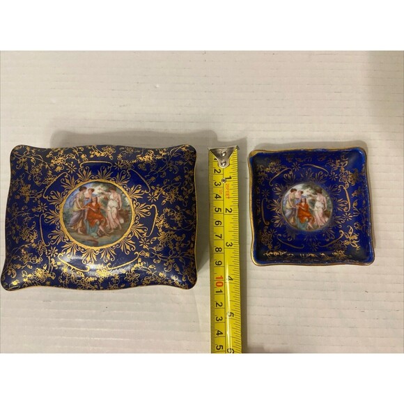 VTG Hand Painted Trinket Box & Tray By M&R . Navy & Gold. Victorian Design - Picture 4 of 7